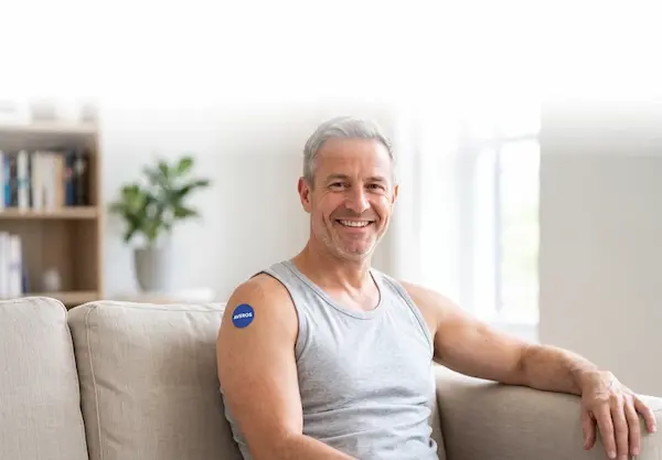 Man wearing an Averos patch